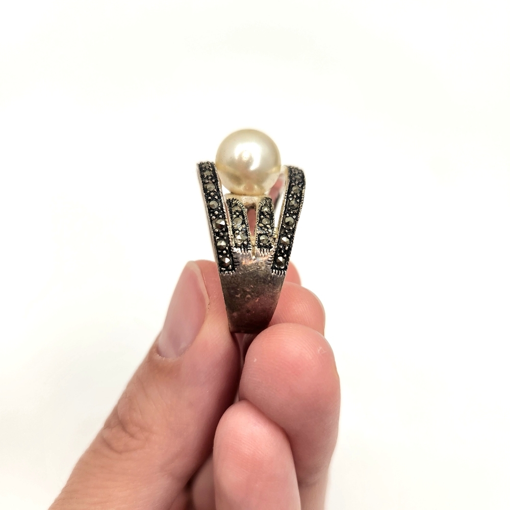 VINTAGE PEARL WITH MARCACITE STONES COCTAIL STERLING SILVER 925 RING SIZE 7